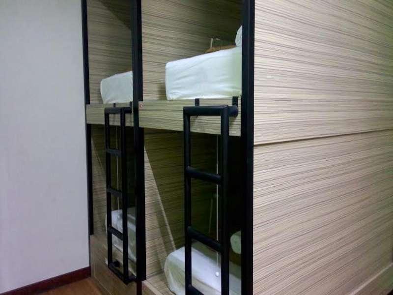 Cx Hostel Kuta Raya Kültér fotó