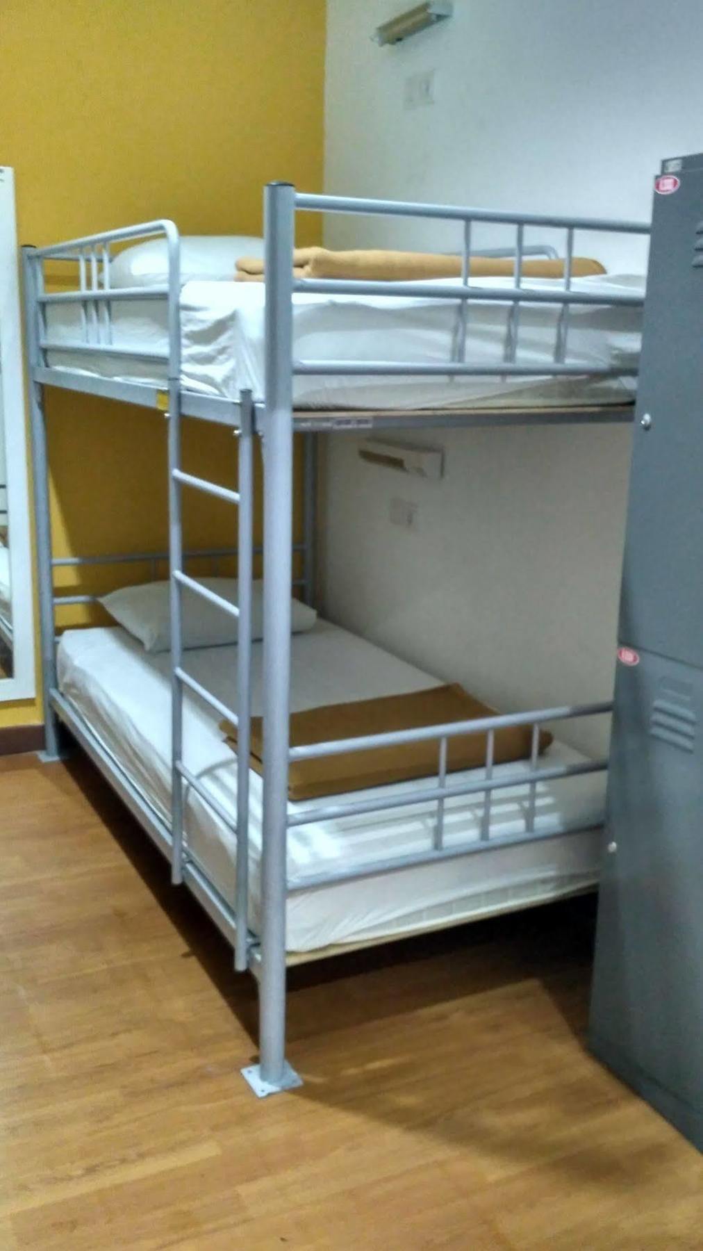 Cx Hostel Kuta Raya Kültér fotó