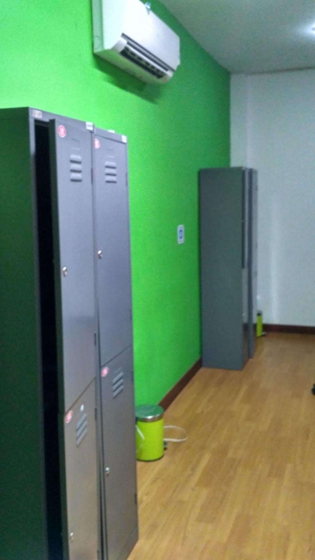 Cx Hostel Kuta Raya Kültér fotó