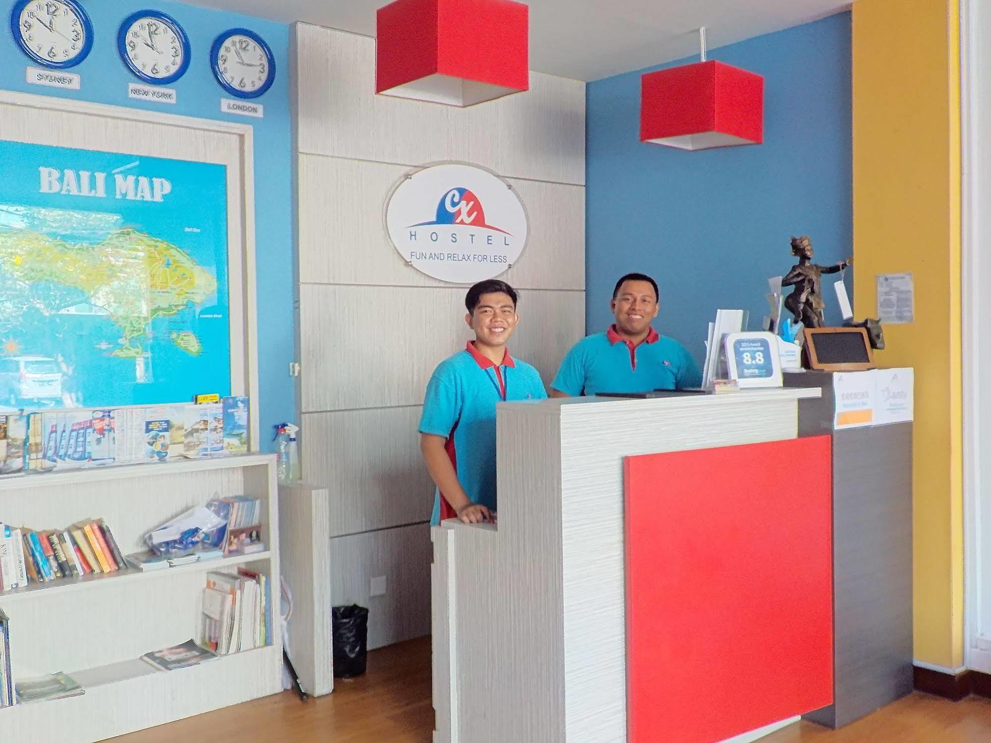 Cx Hostel Kuta Raya Kültér fotó